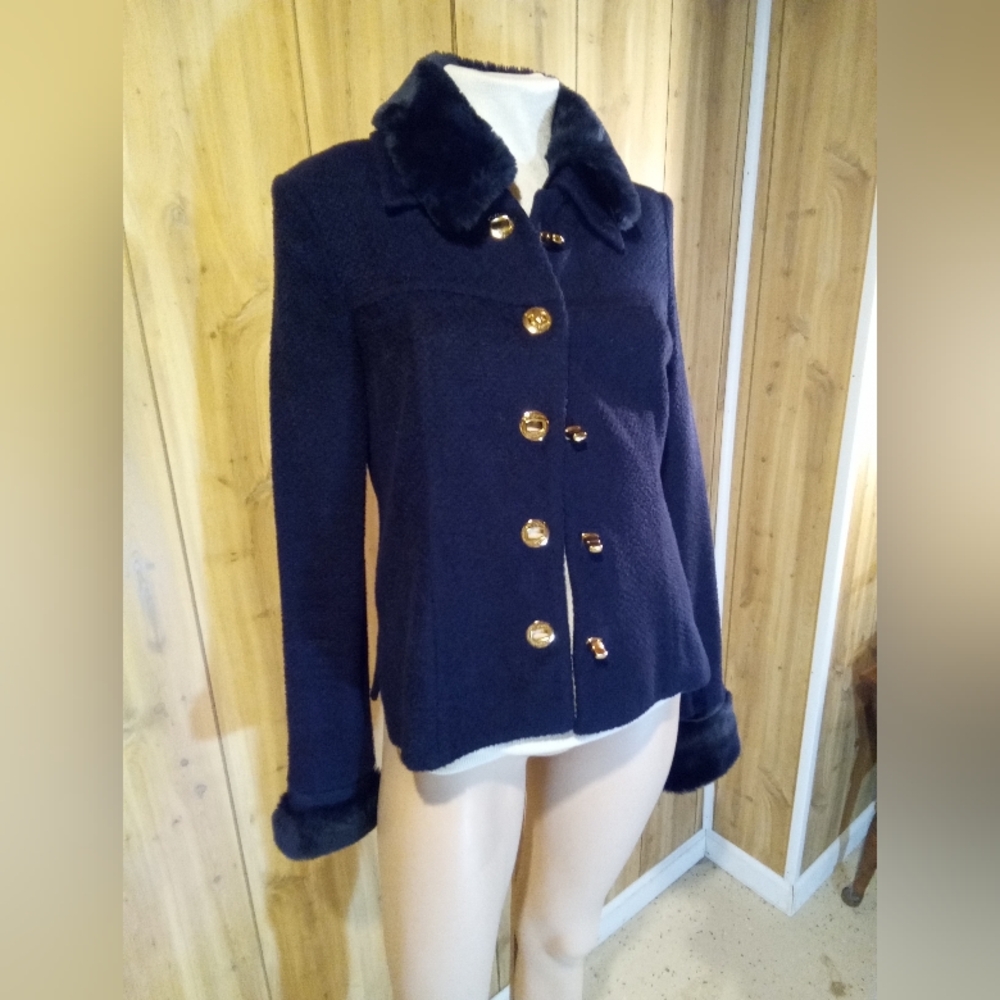 Womens 2 coat